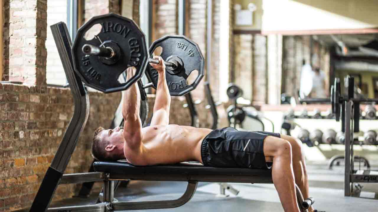 Göğüs-Kaslarını-Büyütmek-Ve-Göğüs-Hareketleri-7(1)